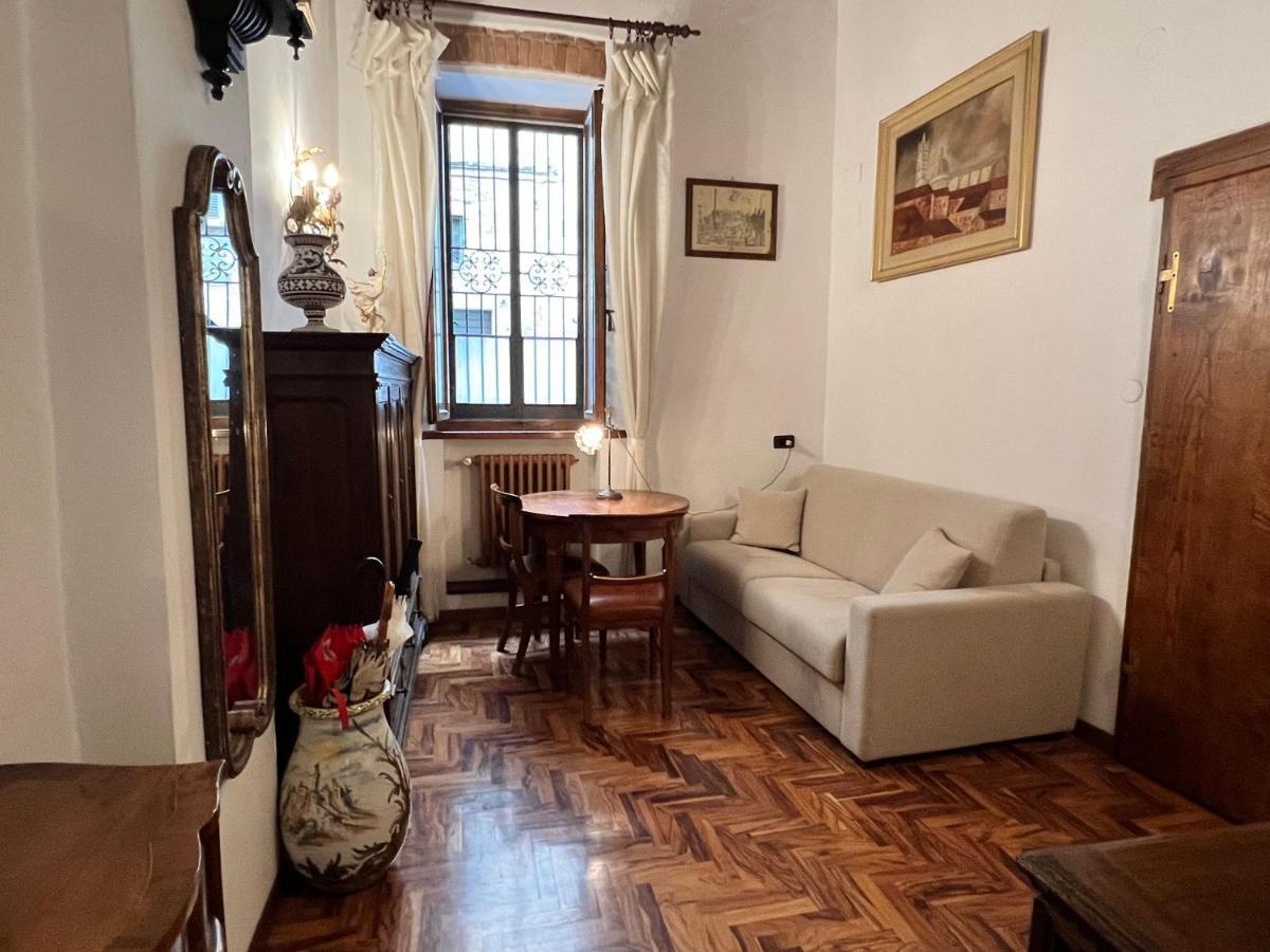 Dupre Apartment Сієна Екстер'єр фото